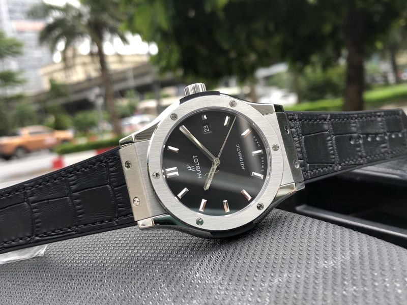 Đồng hồ Hublot nam Automatic Nhật Hublot Classic Fusion cơ kinh điển màu đen