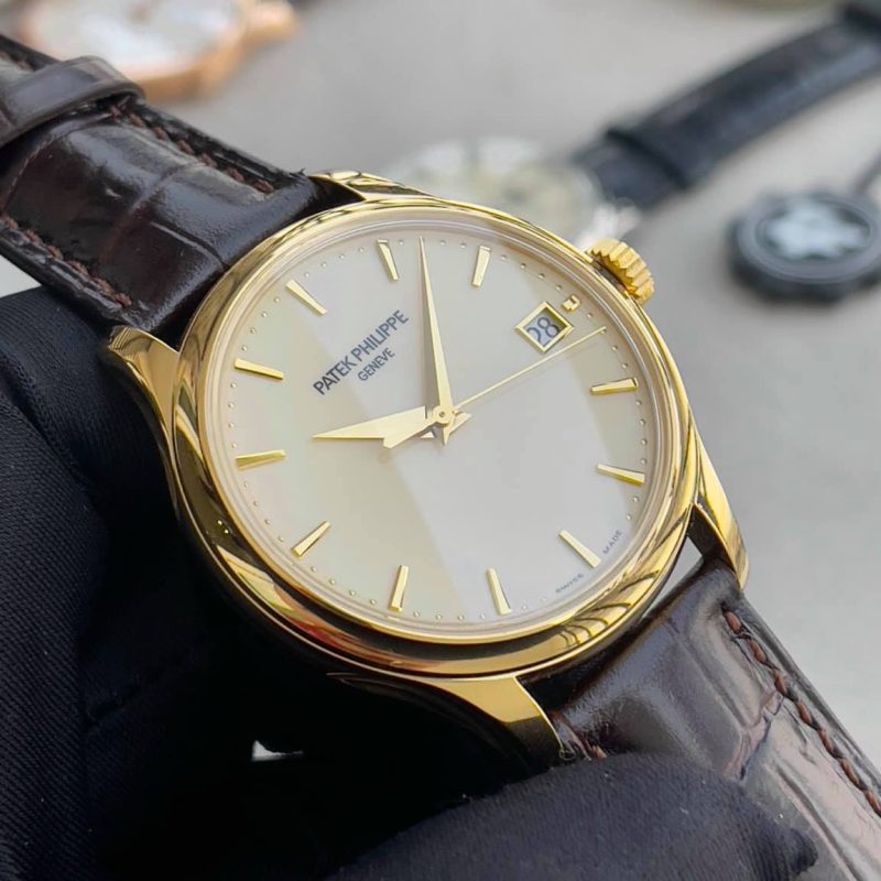 Đồng Hồ Patek Philippe Calatrava 5227 Nam Dây Da Màu Nâu