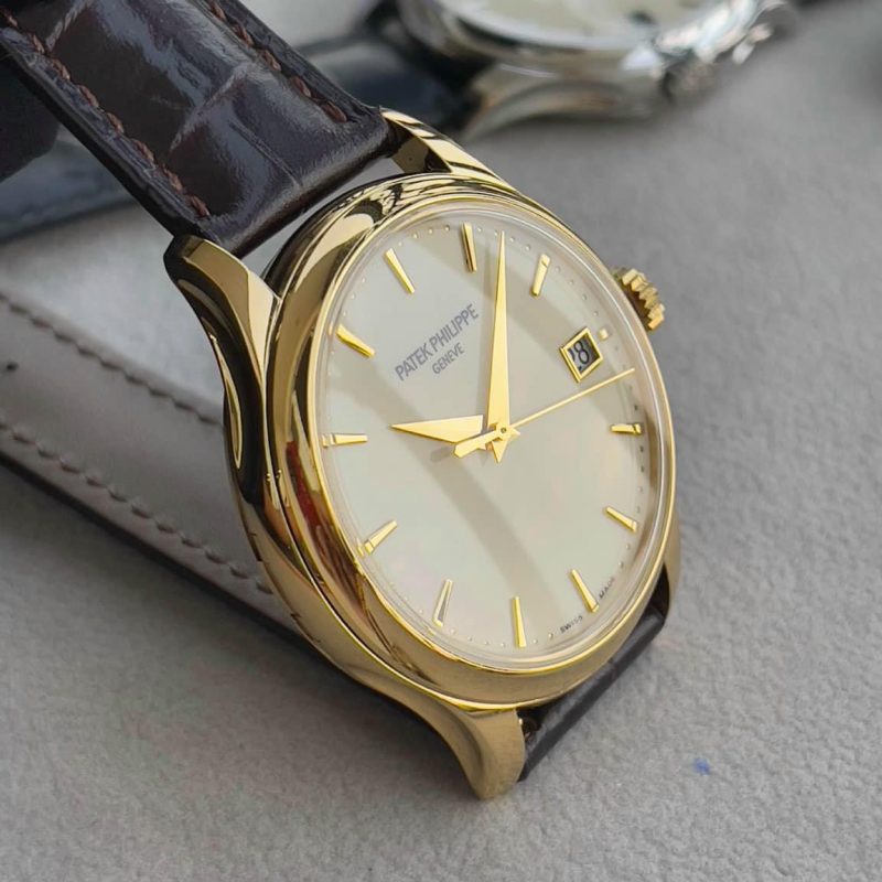 Đồng Hồ Patek Philippe Calatrava 5227 Nam Dây Da Màu Nâu