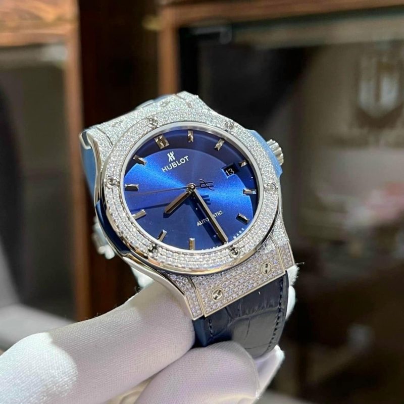 Đồng hồ Hublot độ full kim cương Moissanite màu xanh than