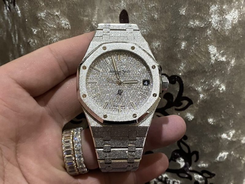 Đồng Hồ Audemars Piguet Royal Oak Chế Tác Vàng Và Bột Bạch Kim New 2023 41mm