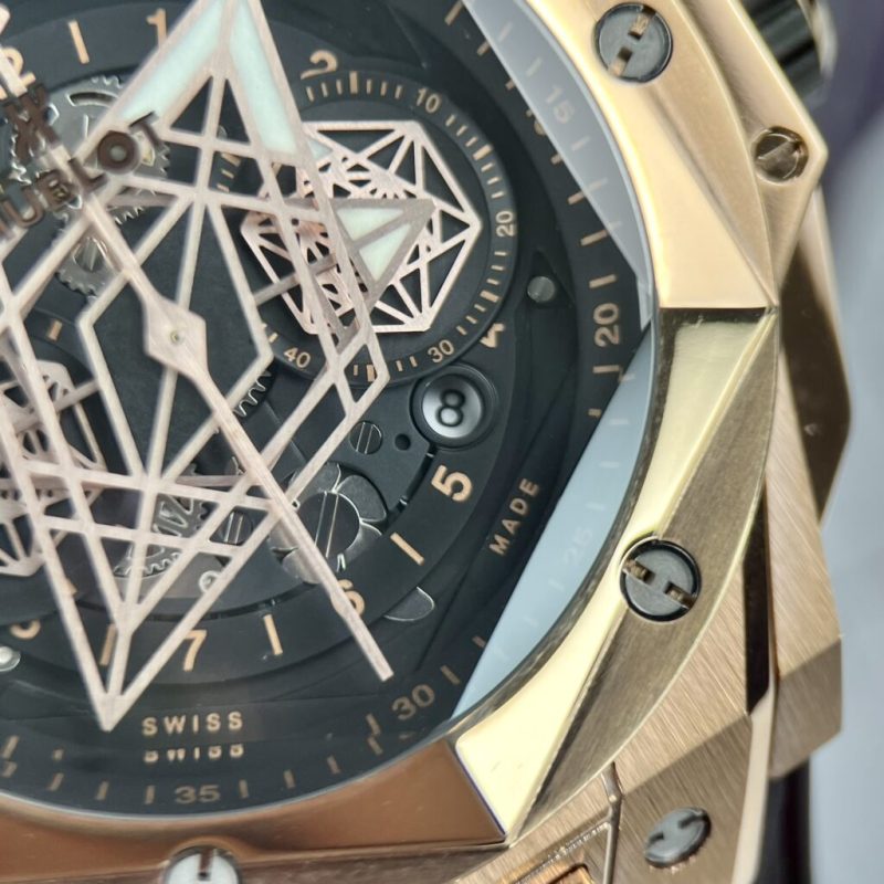 Đồng Hồ Hublot Rep 11 Big Bang Sang Bleu II King Gold Nam Màu Đen Vàng