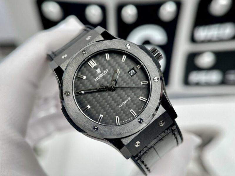 Đồng Hồ Nam Cao Cấp Hublot Classic Fusion Ceramic Rep 11 Mặt Carbon GS Factory 42mm