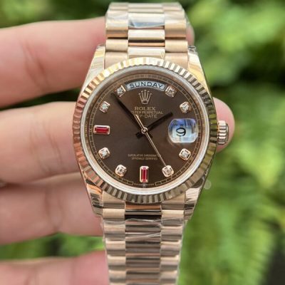 Đồng Hồ Nam Rolex Day-Date Chocolate 2 Phiên Bản Cọc Số Đá và Ruby