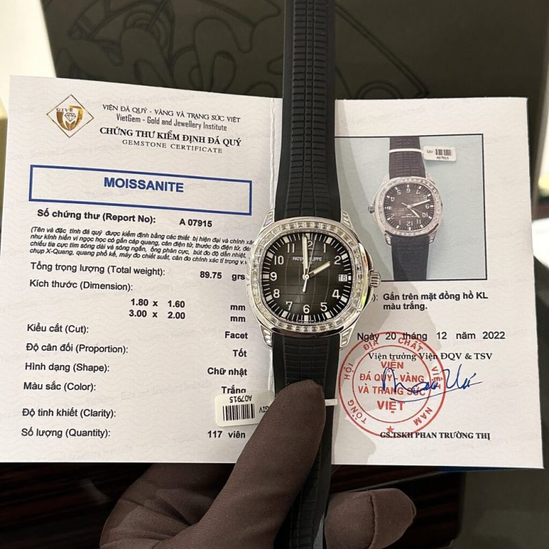 Đồng Hồ Patek Philippe Aquanaut 5167/300G Độ Full Kim Cương Moissanite 40mm