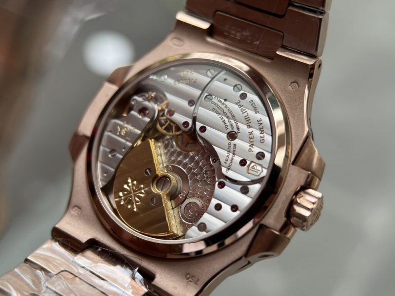 Đồng Hồ Patek Philippe Nautilus 5712R Rep 11 Mặt Số Chocolate New 2023 40mm