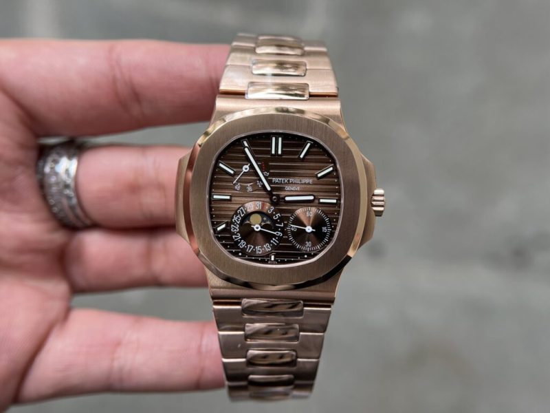 Đồng Hồ Patek Philippe Nautilus 5712R Rep 11 Mặt Số Chocolate New 2023 40mm