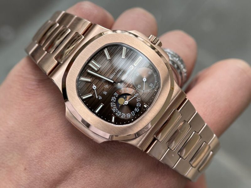 Đồng Hồ Patek Philippe Nautilus 5712R Rep 11 Mặt Số Chocolate New 2023 40mm