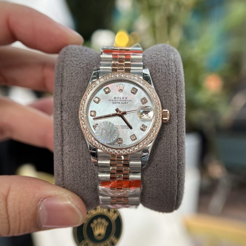 Đồng Hồ Rolex Nữ Mặt Khảm Trai Đổi Màu Replica 11 Cao Cấp Nhất 31mm