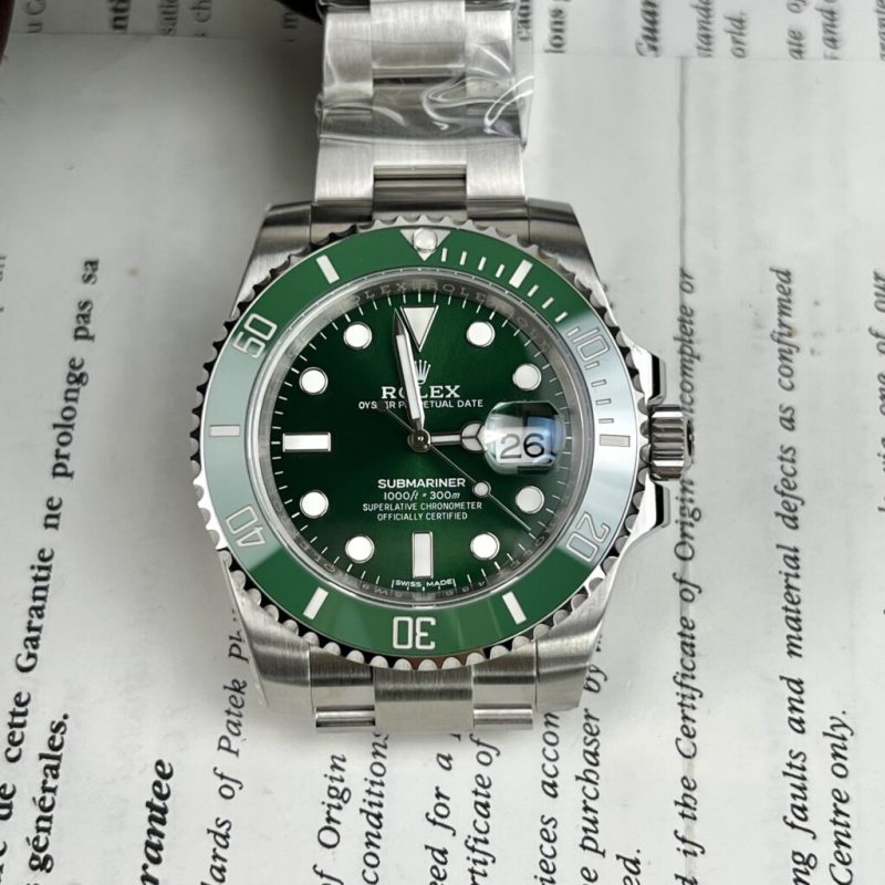 Đồng Hồ Rolex Submariner Date 116610LV Hulk Rep 11 Clean Factory Cao Cấp Nhất 40mm