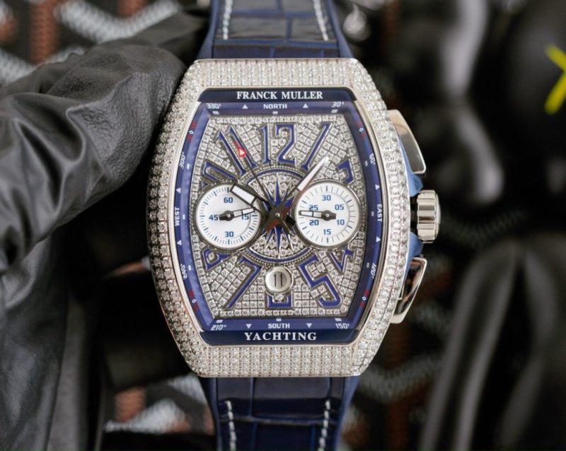 Đồng Hồ Franck Muller V45 Màu Xanh Đính Full Kim Cương Nhân Tạo 44x54mm