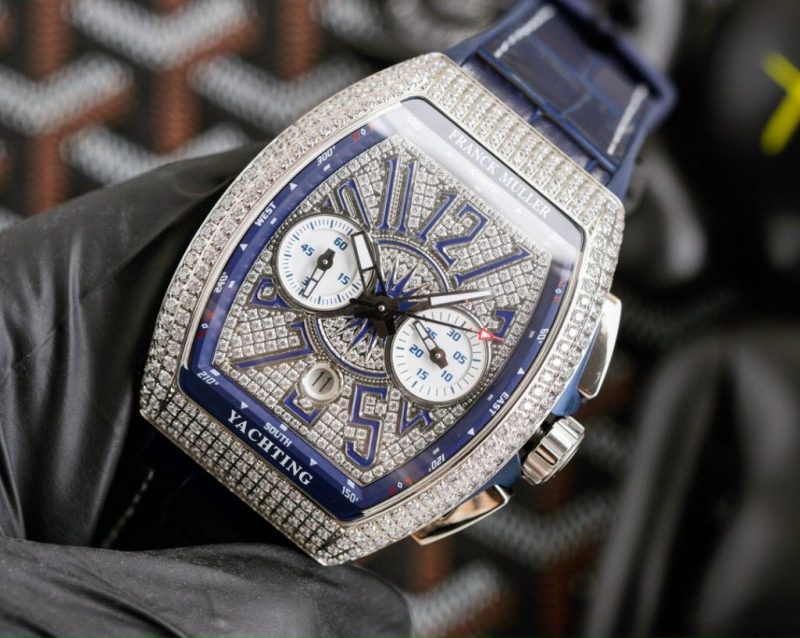 Đồng Hồ Franck Muller V45 Màu Xanh Đính Full Kim Cương Nhân Tạo 44x54mm