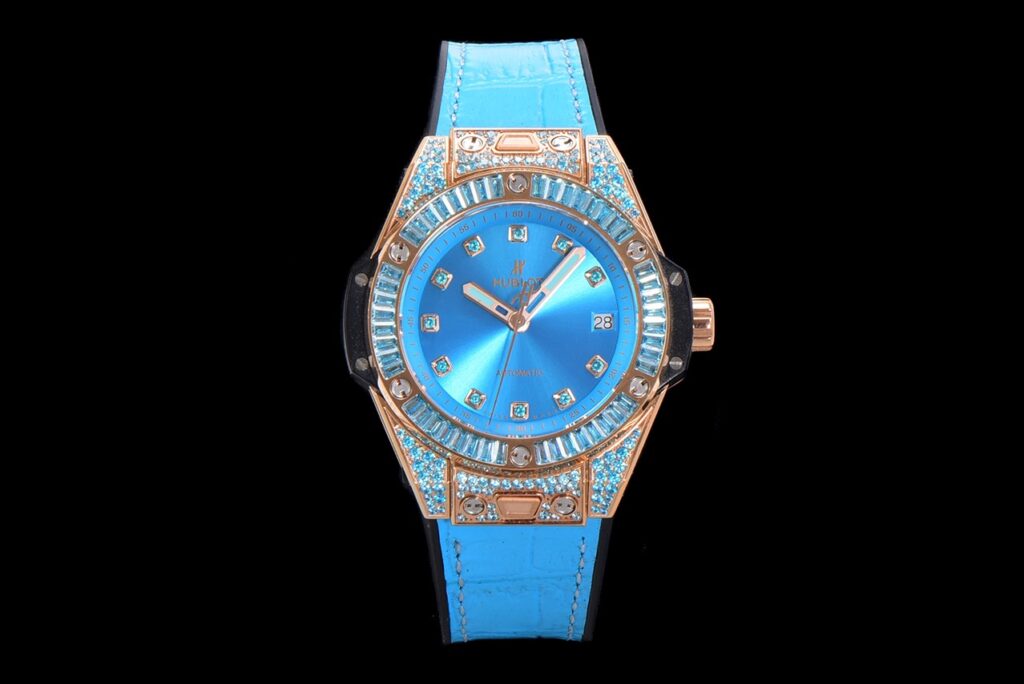 Đồng Hồ Đính Đá Hublot Big Bang One Click Dây Da Màu Xanh Dương Unisex 39mm