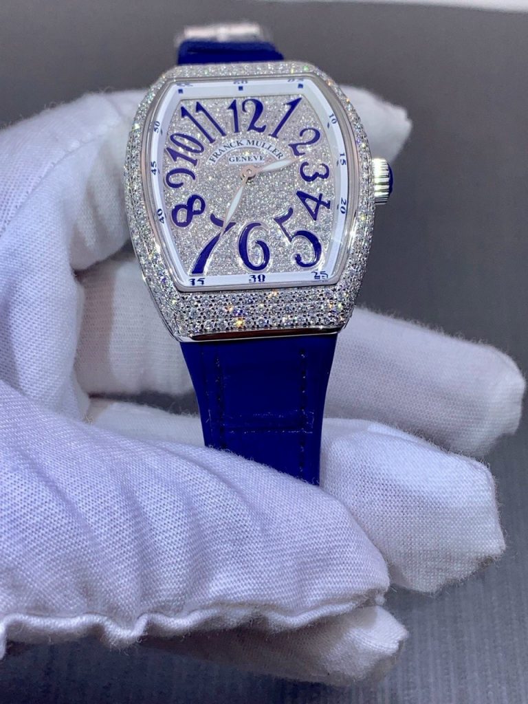 Đồng hồ Franck Muller V32