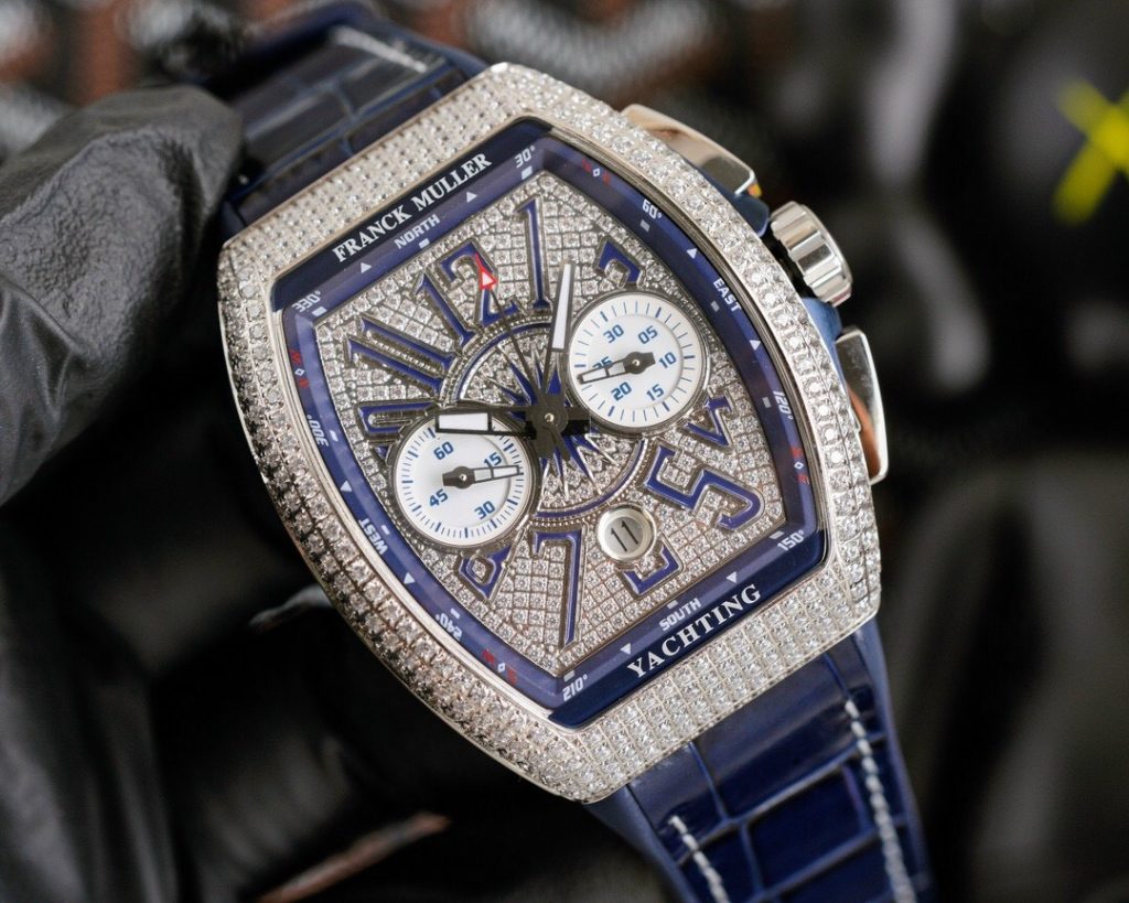 Đồng hồ Franck Muller đính full kim cương nhân tạo