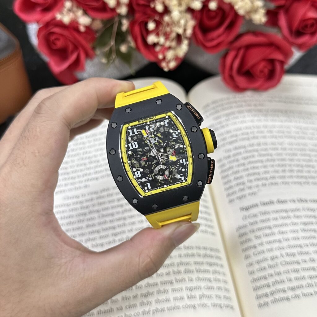 Đồng Hồ Nam Richard Mille RM11-02 Replica 11 Thụy Sỹ Dây Cao Su Màu Vàng 45mm