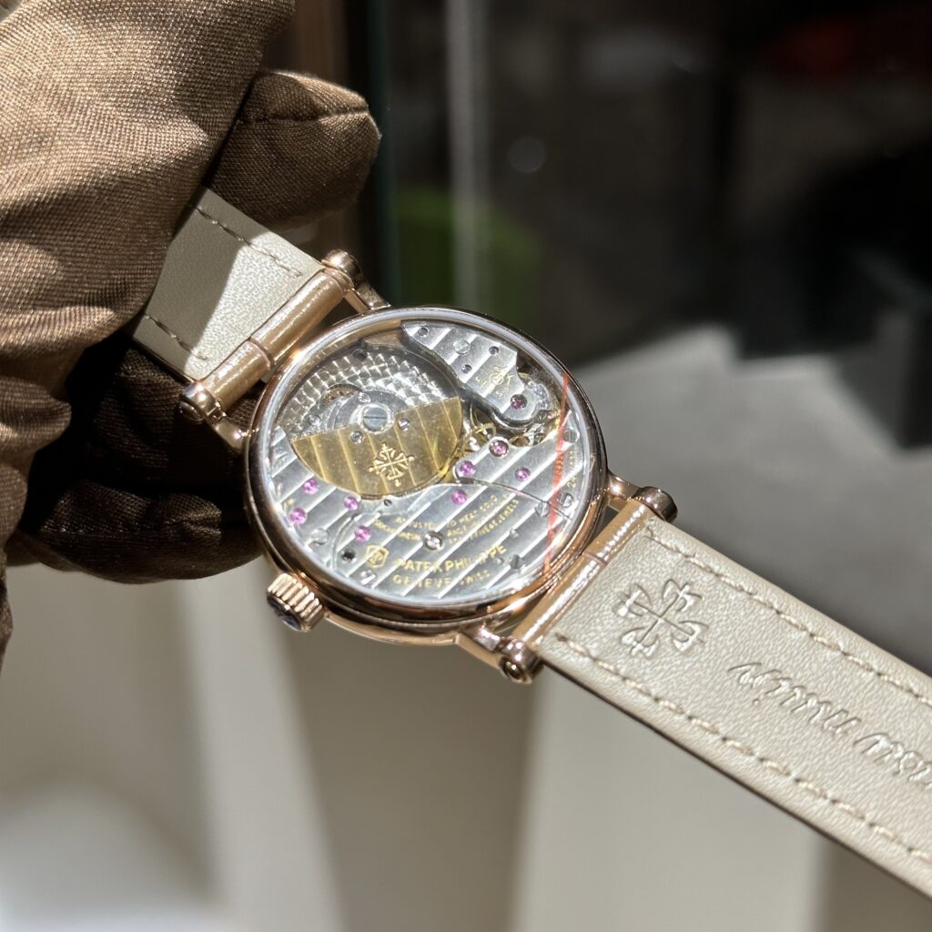 Đồng Hồ Nữ Patek Philippe Automatic