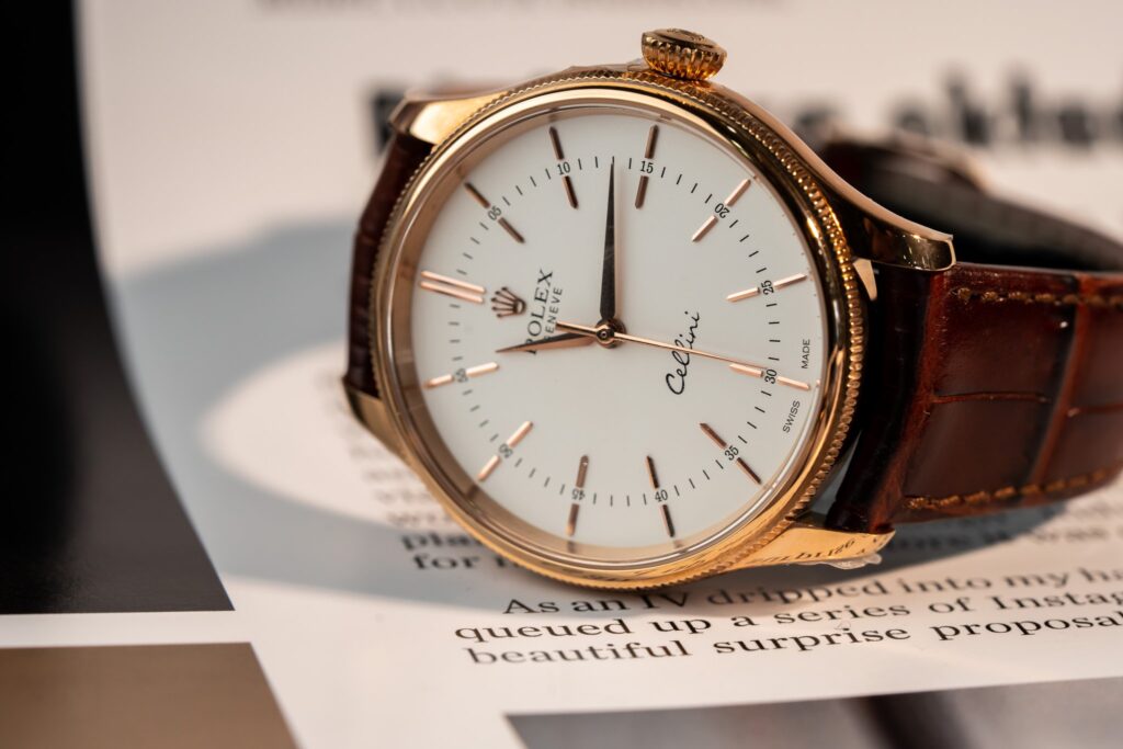 Đồng Hồ Rolex Cellini Rep 11 Thụy Sỹ Nam Mặt Số Trắng Dây Da Màu Nâu 39mm