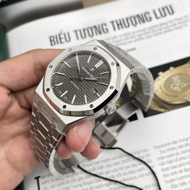 ĐỒNG HỒ AUDEMARS PIGUET ROYAL OAK 15400