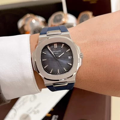 PATEK PHILIPPE NAUTILUS 40 MM - Đồng Hồ Patek Philippe