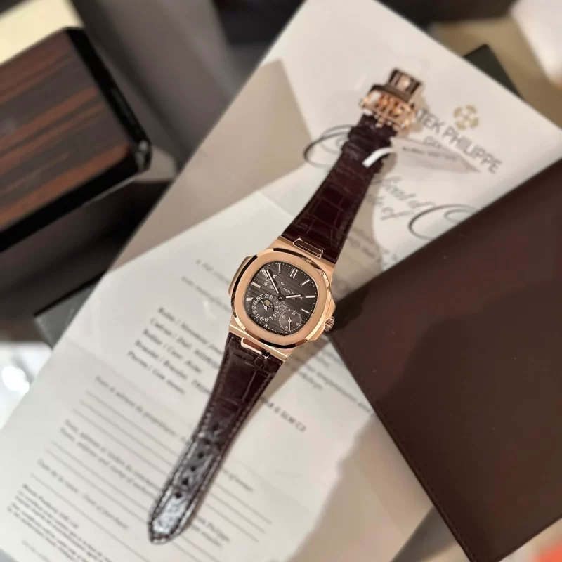 Đồng Hồ Patek Philippe 5712 Bản VIP