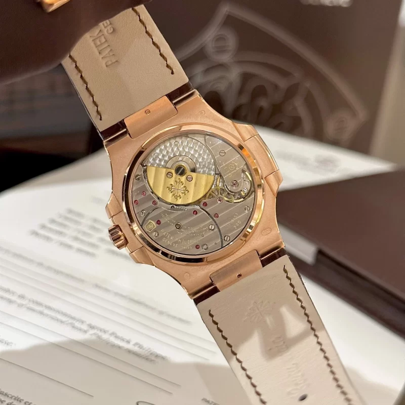 Đồng Hồ Patek Philippe 5712 Bản VIP