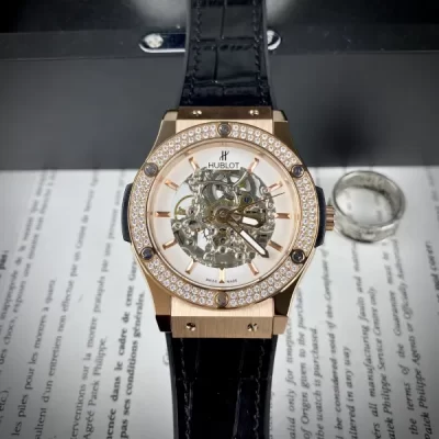 Đồng hồ Hublot Automatic cơ lộ máy đính đá Fake cao cấp 42mm