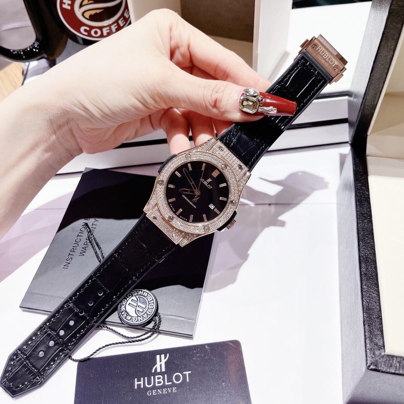 Đồng Hồ Hublot Nữ Pin Nhật