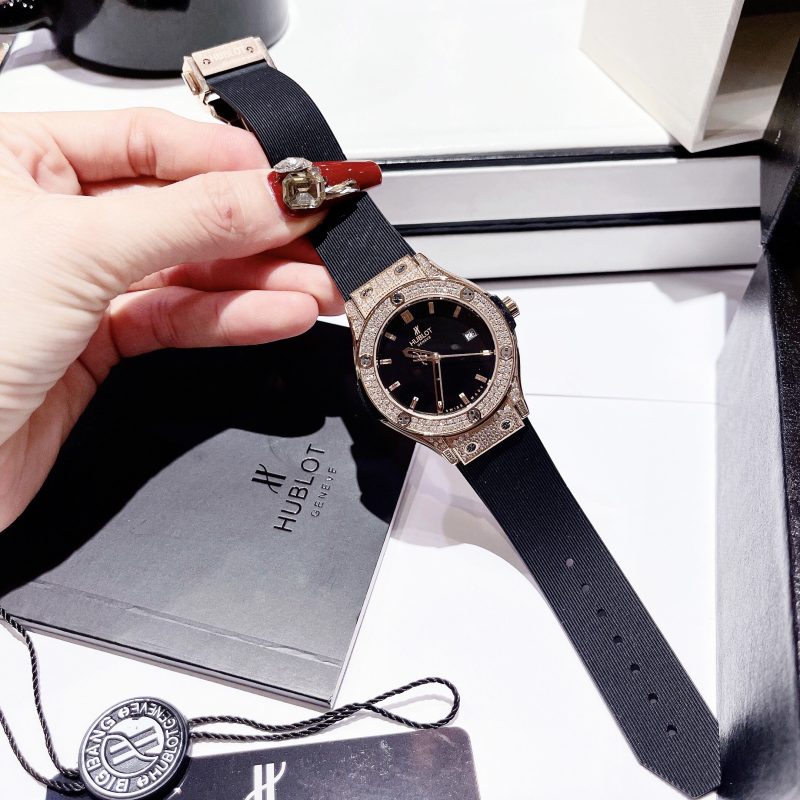 Đồng Hồ Hublot Nữ Pin Nhật