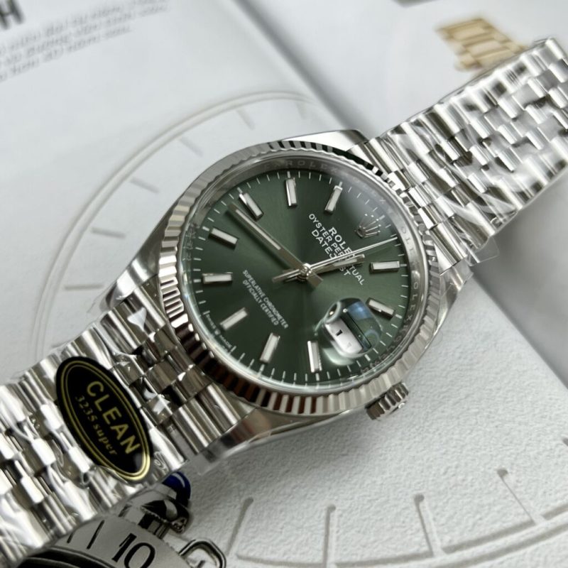 Đồng Hồ Rolex DateJust 126334  Mặt Số Màu Xanh Lá Cây Clean Factory