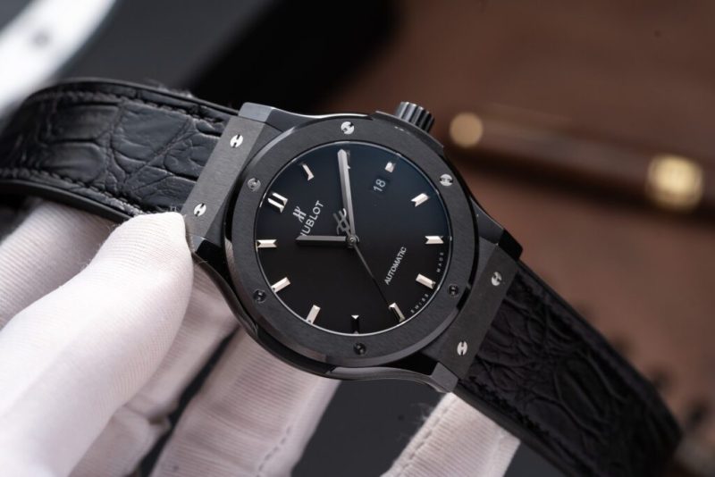 Đồng Hồ Hublot Classic Fusion Ceramic Bản Chế Tác Cao Nhất