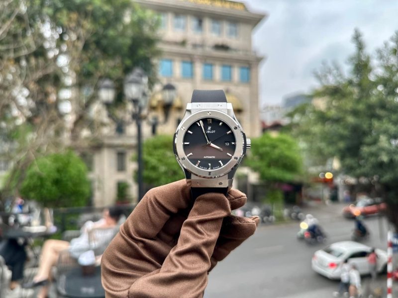 Đồng Hồ Hublot Classic Fusion Titanium