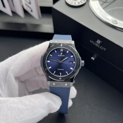 Đồng Hồ Hublot Classic Fusion Ceramic Màu Xanh Than