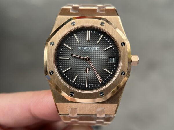 ng H Audemars Piguet Royal Oak 50th Anniversary Jumbo 16202OR