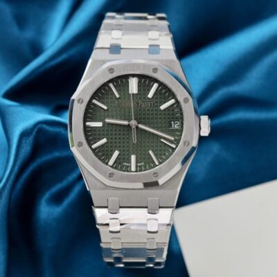 Đồng Hồ Audemars Piguet Royal Oak 15510ST Mặt Xanh Lá Câ