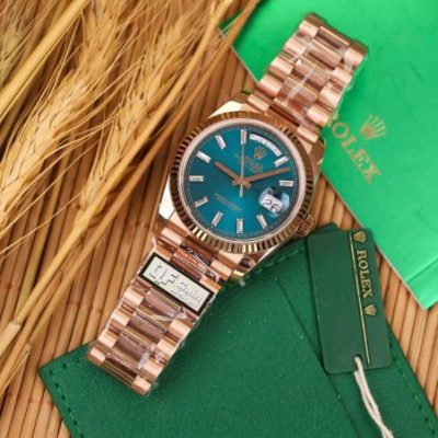 Đồng Hồ Chế Tác Rolex Day-Date 128235 Màu Xanh Lục Trọng Lượng 158gram