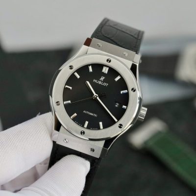 Đồng Hồ Hublot Classic Fusion Titanium Màu Đen