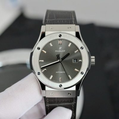 Đồng Hồ Hublot Nam Rep 1:1 Classic Fusion Titanium Màu Xám